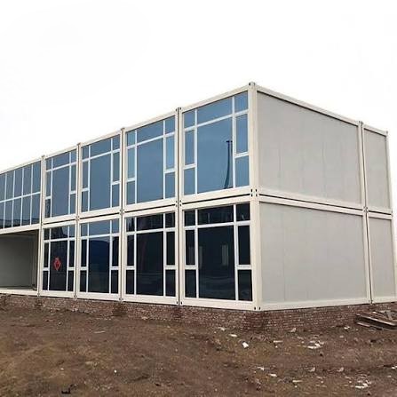 Prefabricated site office made with sandwich panels